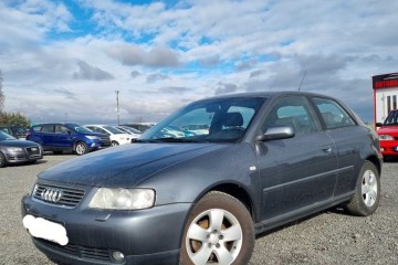 Audi A3 1.6 MPi 3 dzw.
